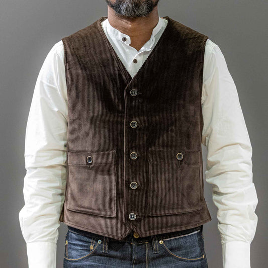 A Piece of ChicArtisan vest corduroy dark brownWaistcoatsBritish Parts Lucerne