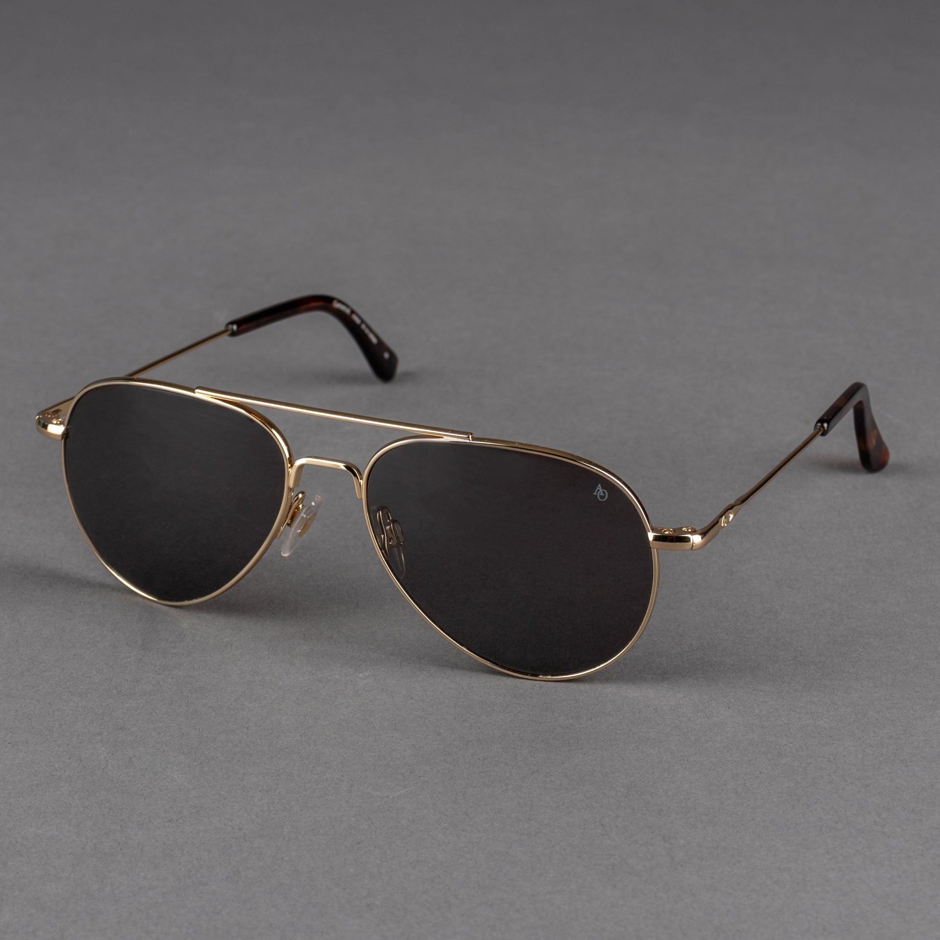 AO Eyewear "The General" Sunglasses - GoldSunglassesBritish Parts Lucerne