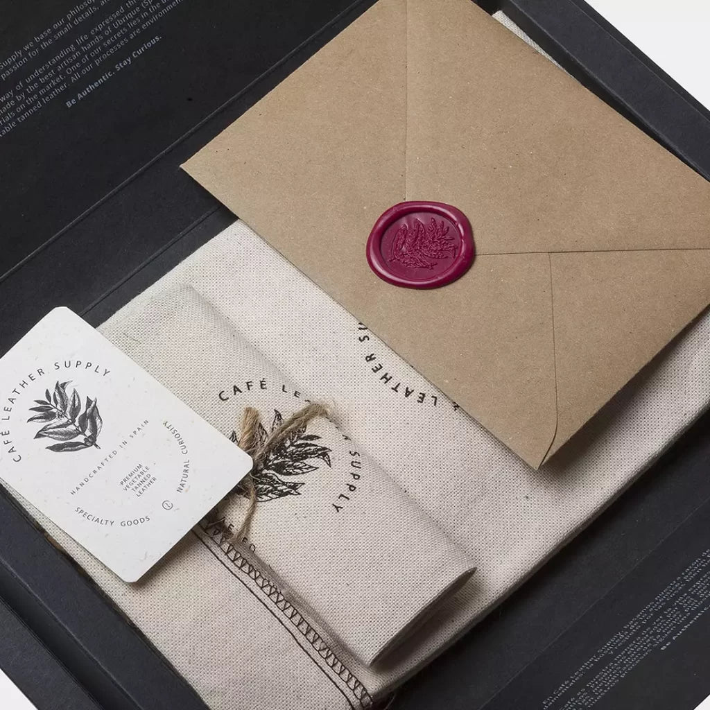 Cafe LeatherTriton car gloves in blackCar glovesBritish Parts Lucerne