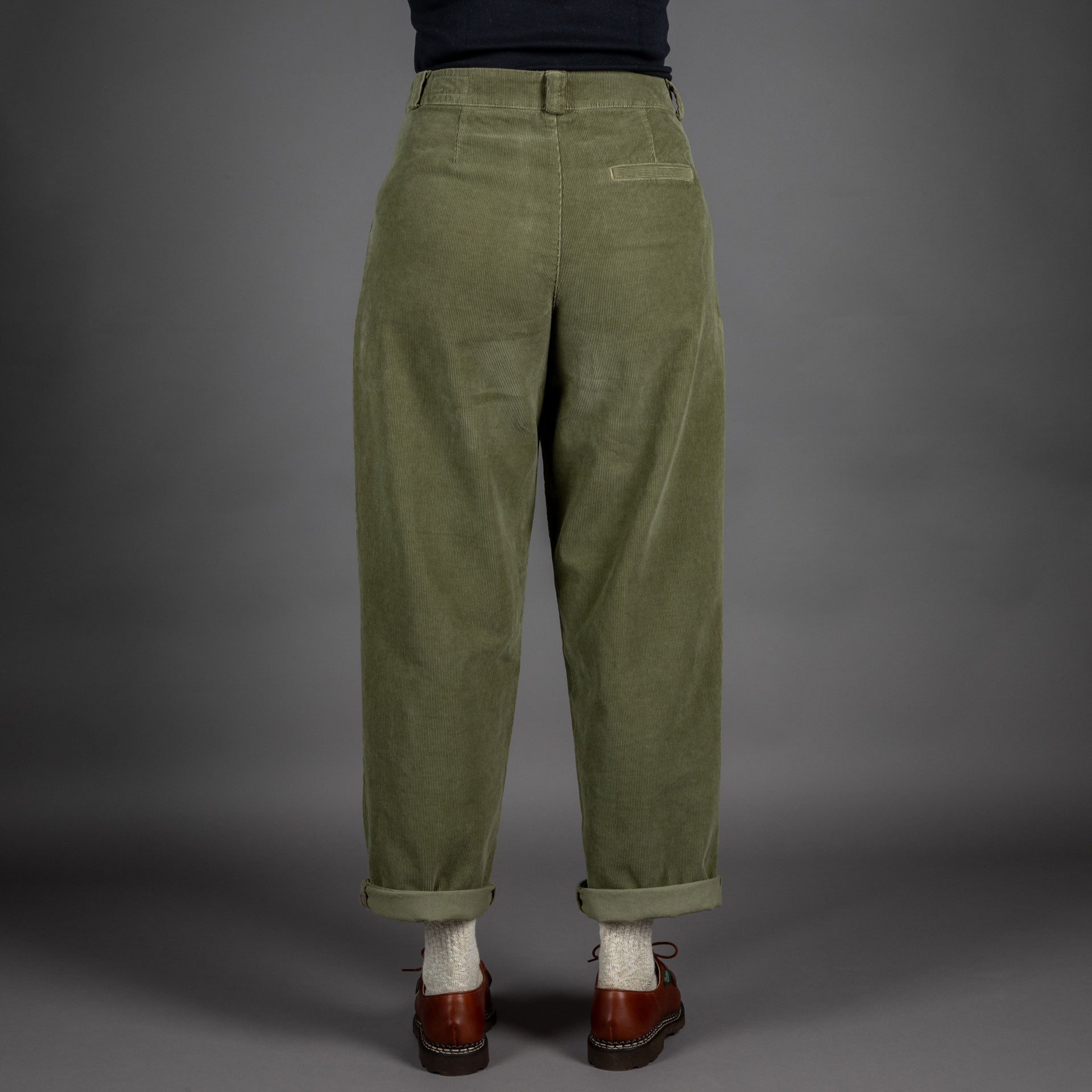 Captain SantorsWomen's trousers W3302 CP 405 Military GreenWomen's trousersBritish Parts Lucerne