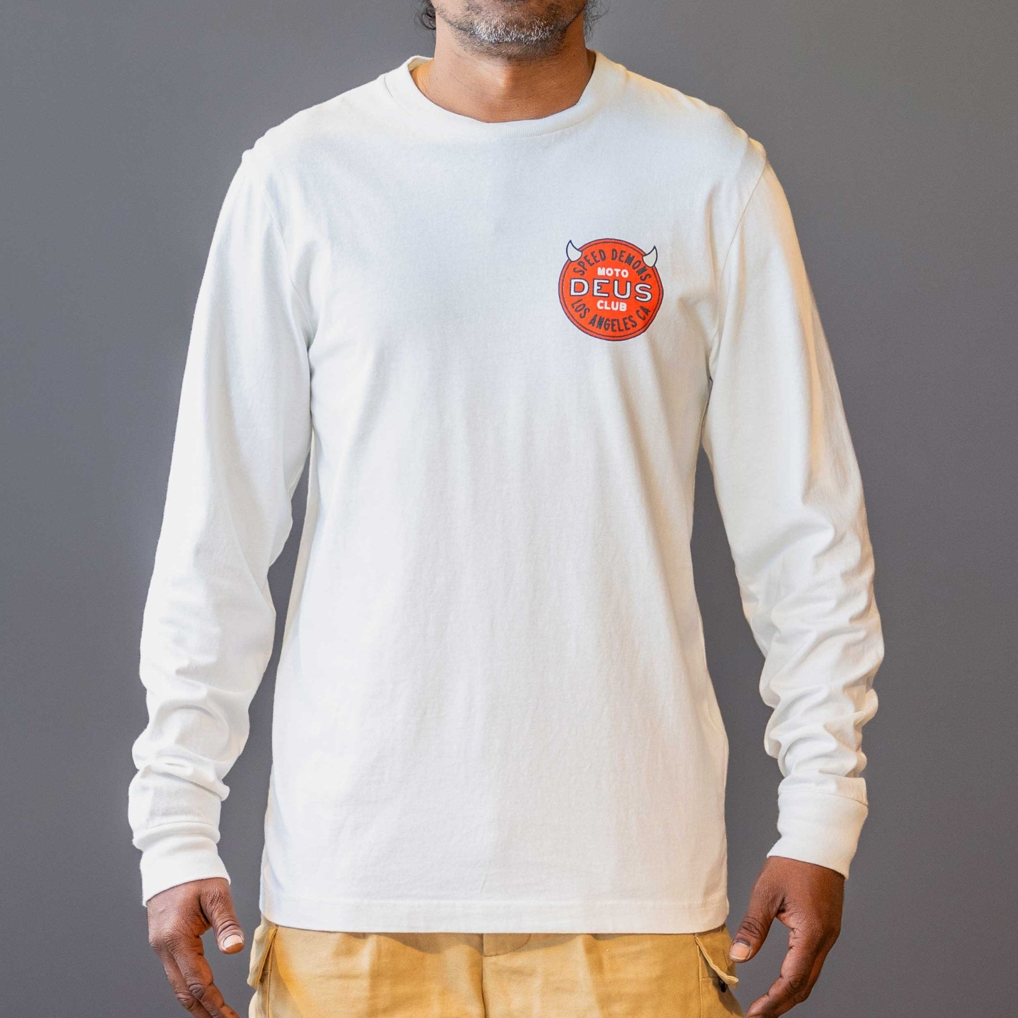 Deus Ex MachinaRiding Hot Longsleeve Shirt Vintage WhiteT-ShirtBritish Parts Lucerne