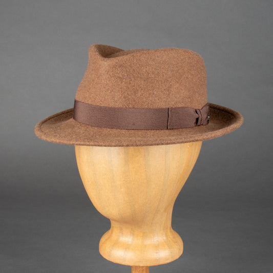 Diefenthal & Sohn1912 Gambler Körnige NussHutBritish Parts Luzern