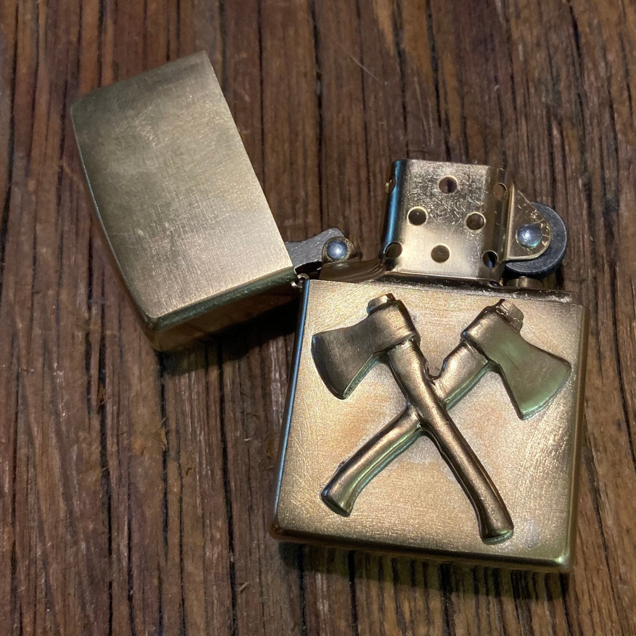Fine jewelryZippo Axes BronzeLighterBritish Parts Lucerne