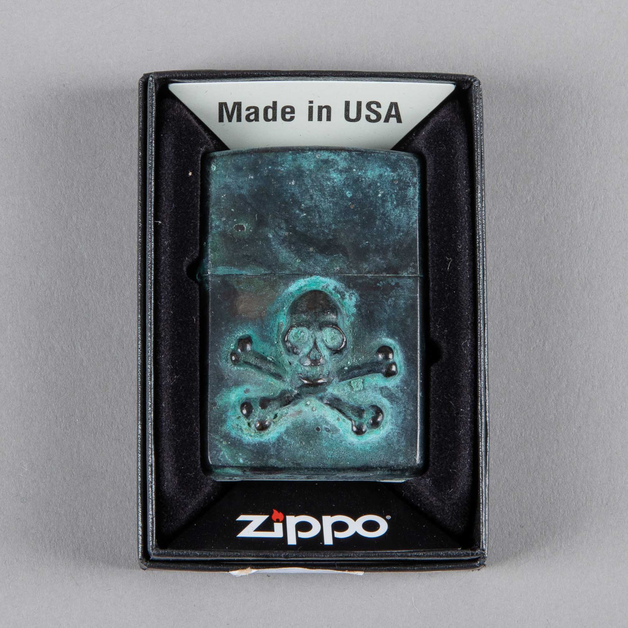Fine jewelryZippo Skull bronze patinatedLighterBritish Parts Lucerne
