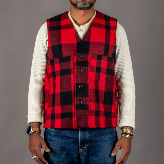 FilsonMackinaw Wool Vest Red Black PlaidVestsBritish Parts Lucerne