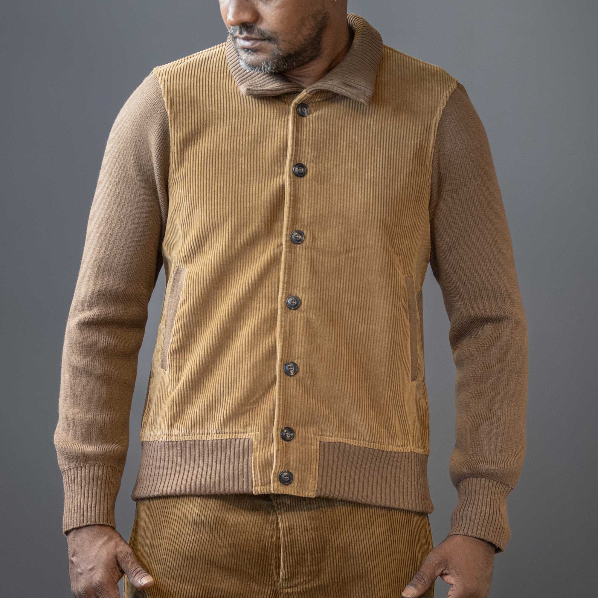 G.R.P.Buttons Jacket BeigeCardiganBritish Parts Lucerne