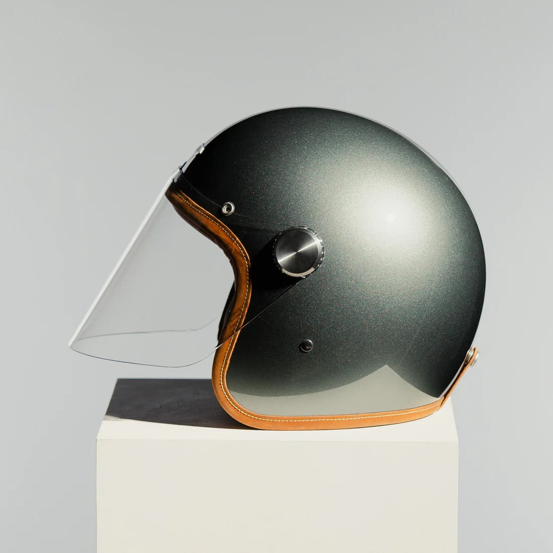 HedonEpicurist 2.0 motorcycle helmet Glass AshHelmetBritish Parts Lucerne