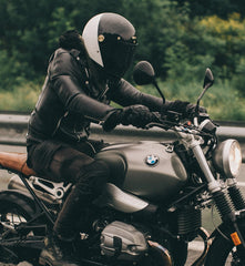 HedonHeroine Racer 2.0 motorcycle helmet Two - FaceHelmBritish Parts Lucerne