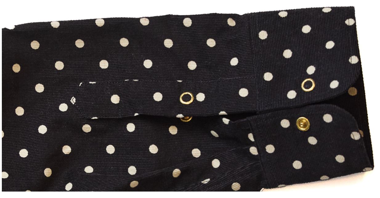 IndigoferaIke shirt blackShirtBritish Parts Lucerne