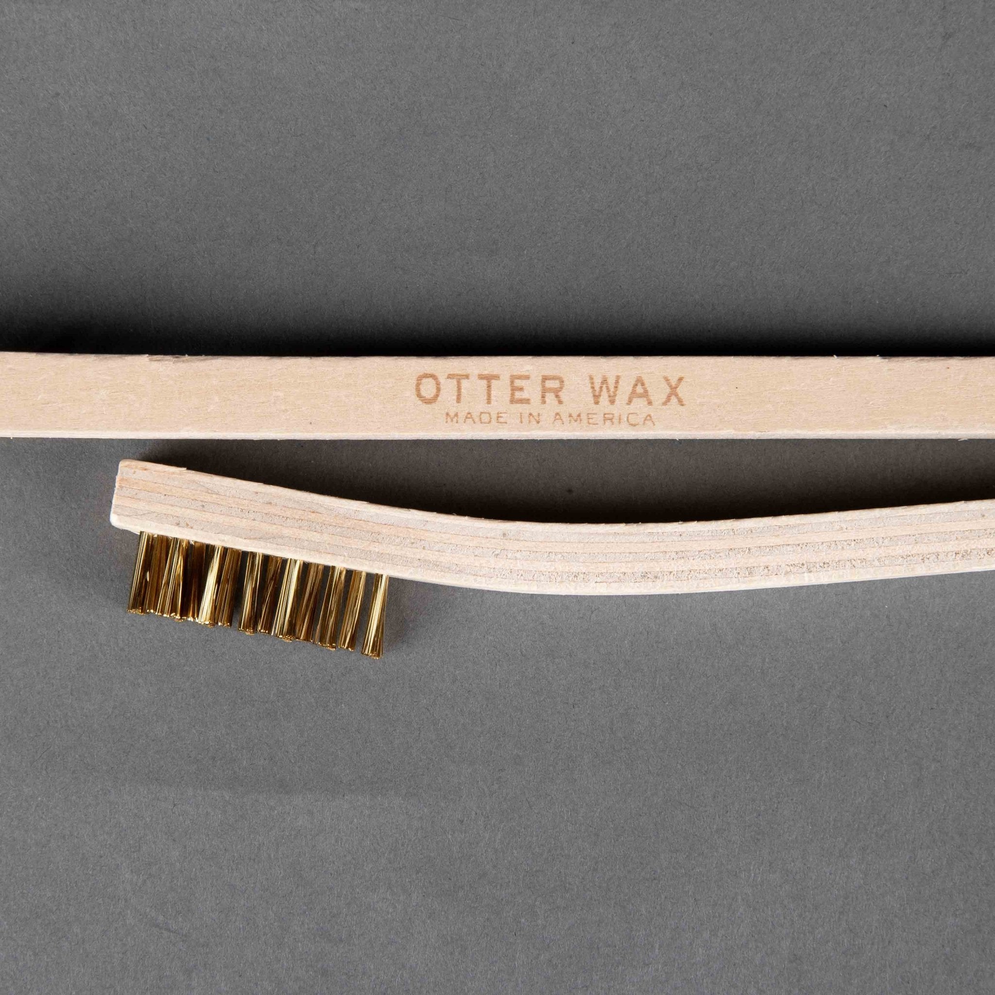 Otter WaxBrass Scrub BrushBritish Parts Lucerne