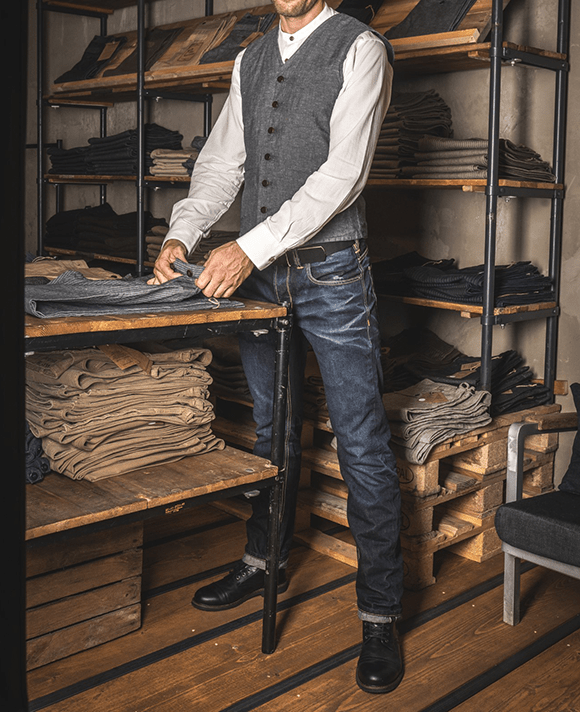 Pike Brothers1905 Hauler Vest Smoke grayVestsBritish Parts Lucerne