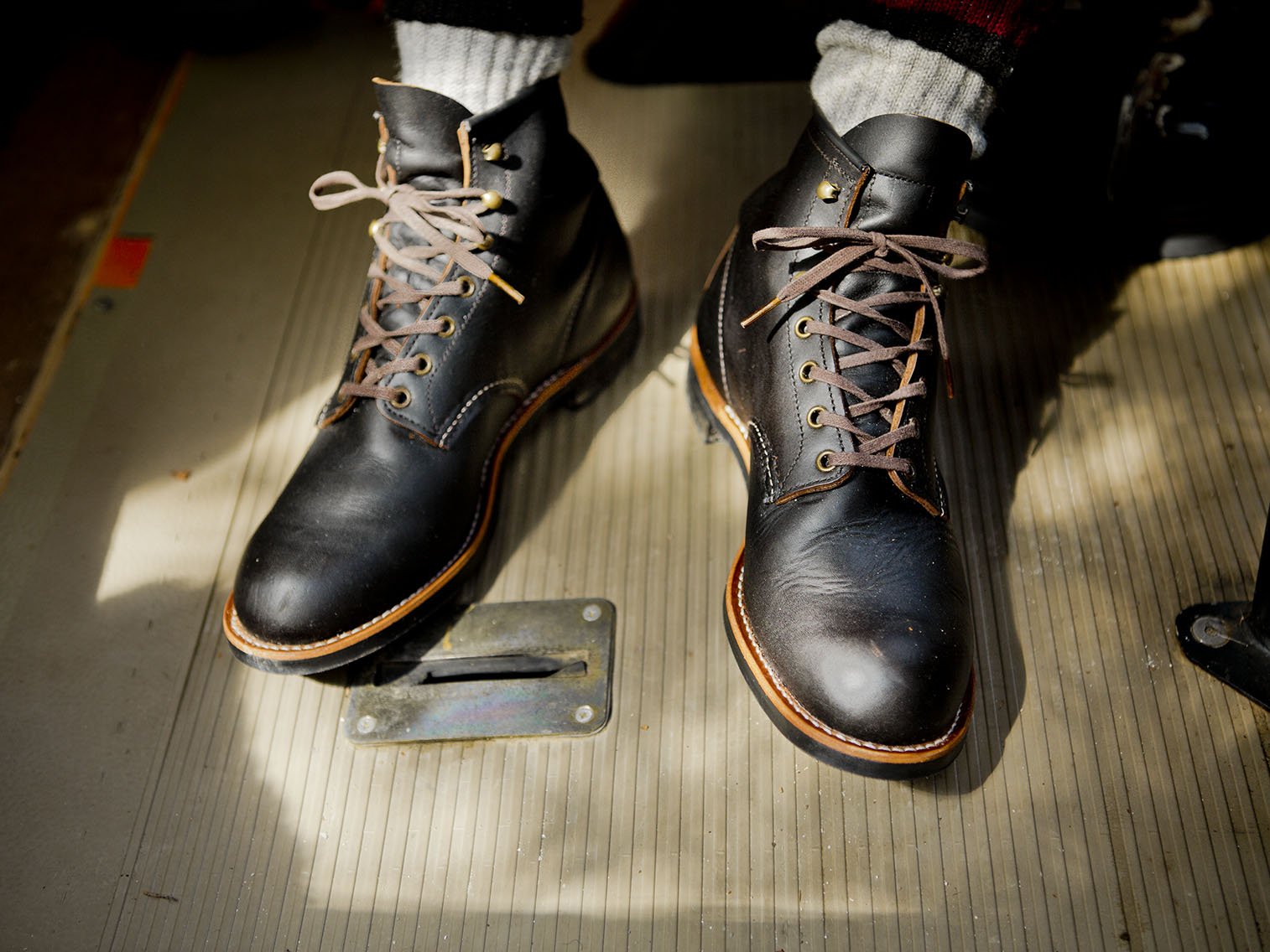 Red Wing ShoesBlacksmith 3345 Black Prairie LeatherShoesBritish Parts Lucerne