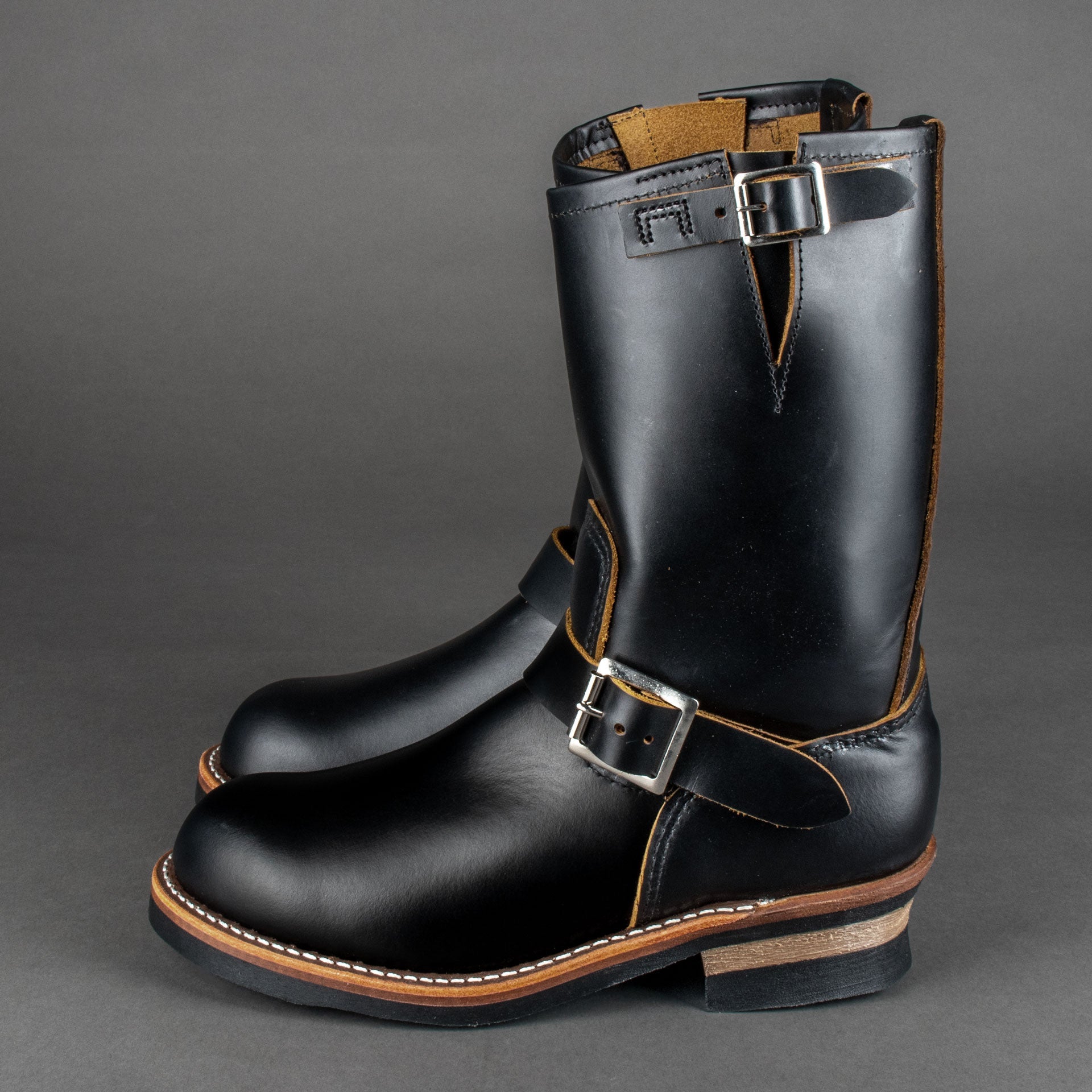 Red Wing ShoesEngineer Boot 2966 Black KlondikeShoesBritish Parts Lucerne