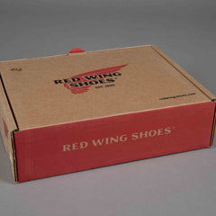 Red Wing ShoesCare kit for shoes made of oil-tanned leatherShoe careBritish Parts Lucerne