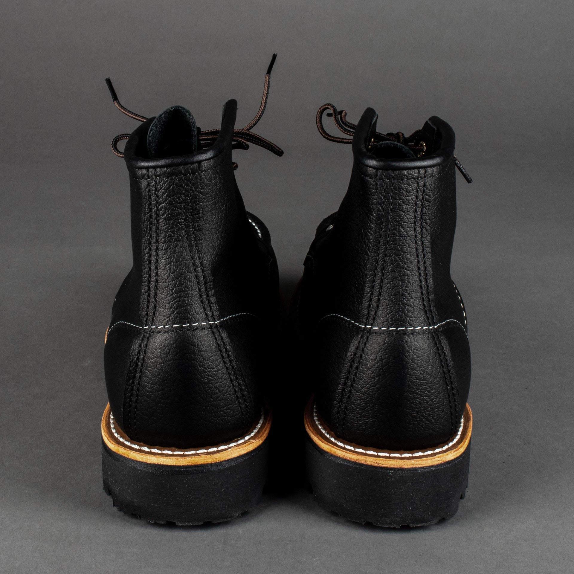 Red Wing ShoesRoughneck 2949 Black Oil Slick Leather Men's ShoesShoesBritish Parts Lucerne