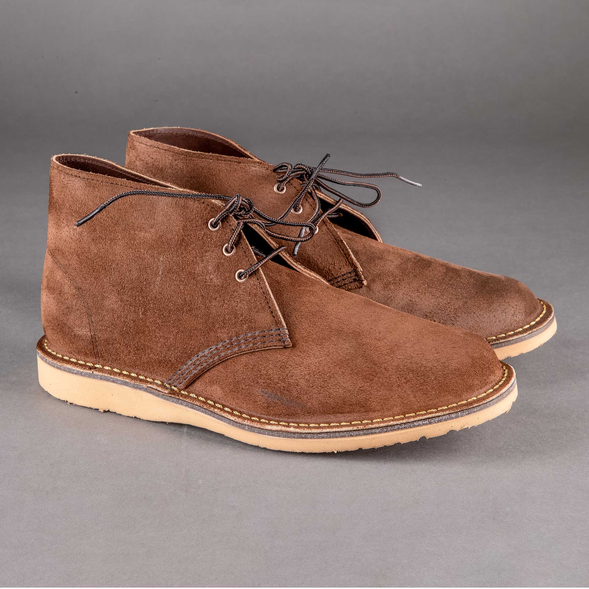 Red Wing ShoesWeekender Chukka 3315 Chocolate Muleskinner Leather Men's ShoesShoesBritish Parts Luzern