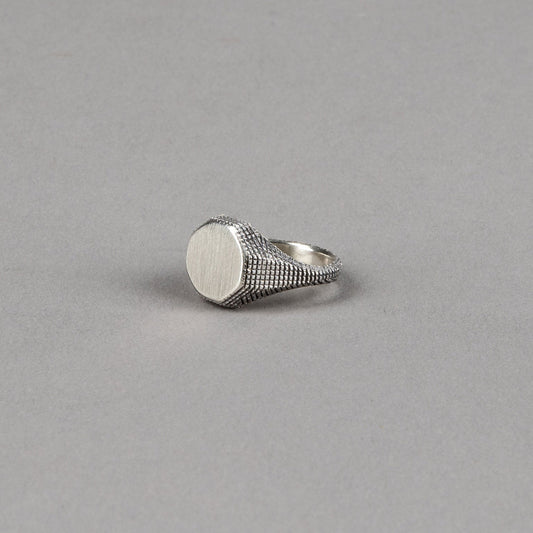 Studebaker MetalsOtto Signet Ring - SilverRingBritish Parts Lucerne