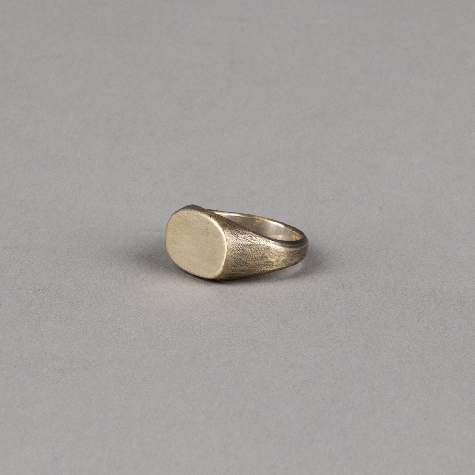 Studebaker MetalsSignet Ring - SilverRingBritish Parts Lucerne