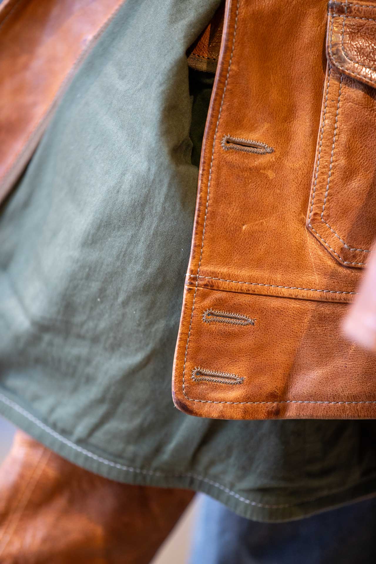 Thedi LeathersMTC - 127913 Buffalo leather jacket CognacJacketsBritish Parts Lucerne