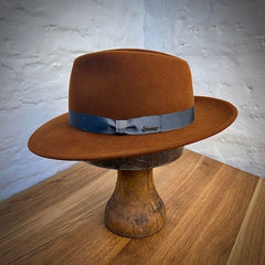 1980 Traveller Hut Kastanie