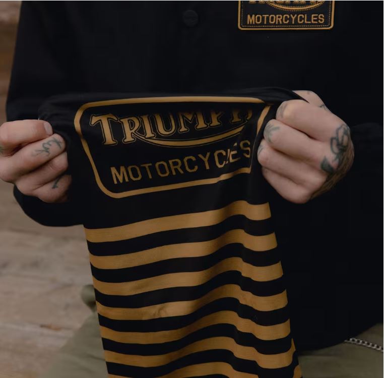 Triumph MotorcyclesTriumph Pinstriped tube scarfScarfBritish Parts Lucerne