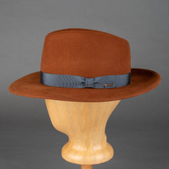 1980 Traveller Hut Kastanie