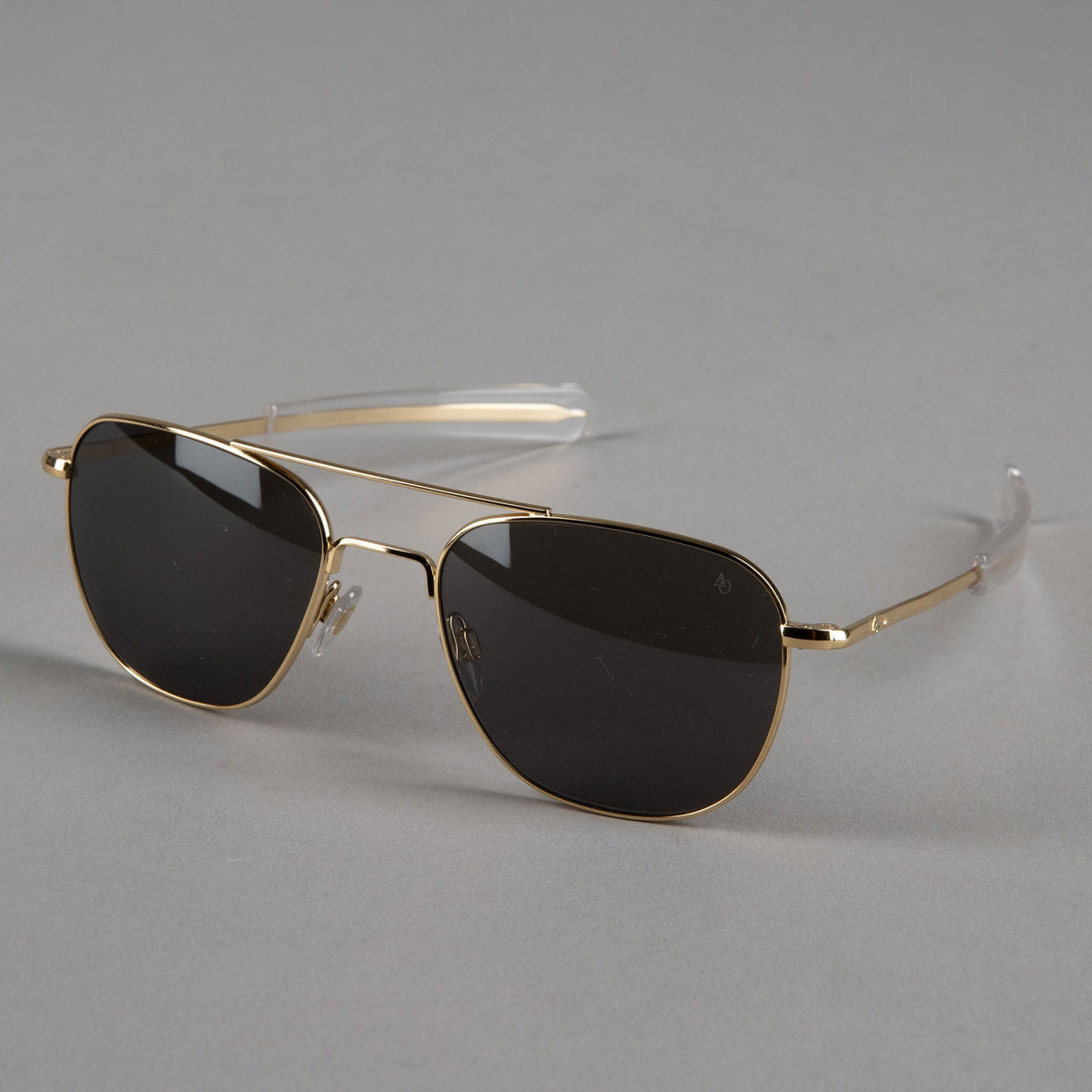 AO Eyewear "The Original Pilot" Sunglasses - GoldSunglassesBritish Parts Lucerne