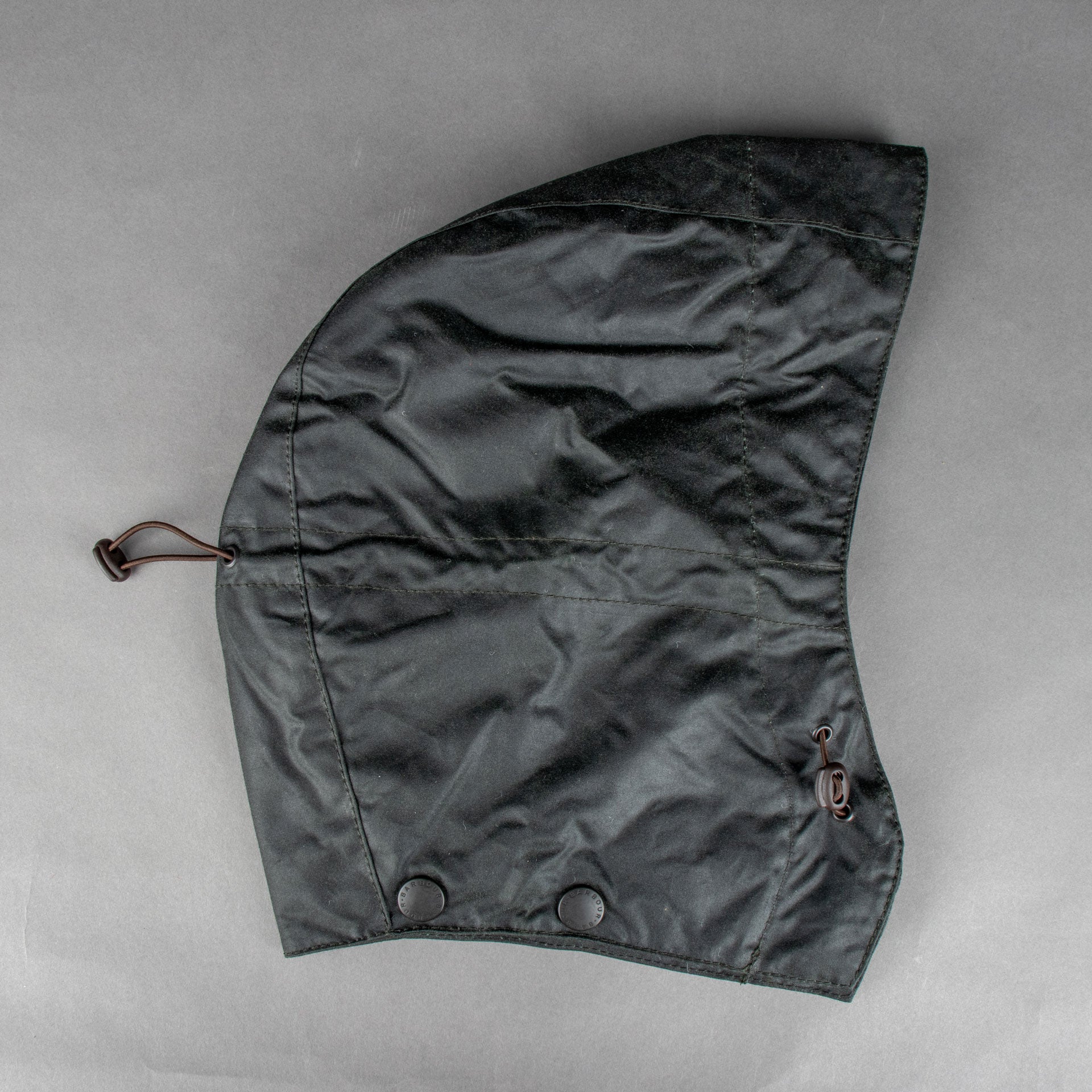 BarbourWaxed Storm Hood - SageBritish Parts Luzern