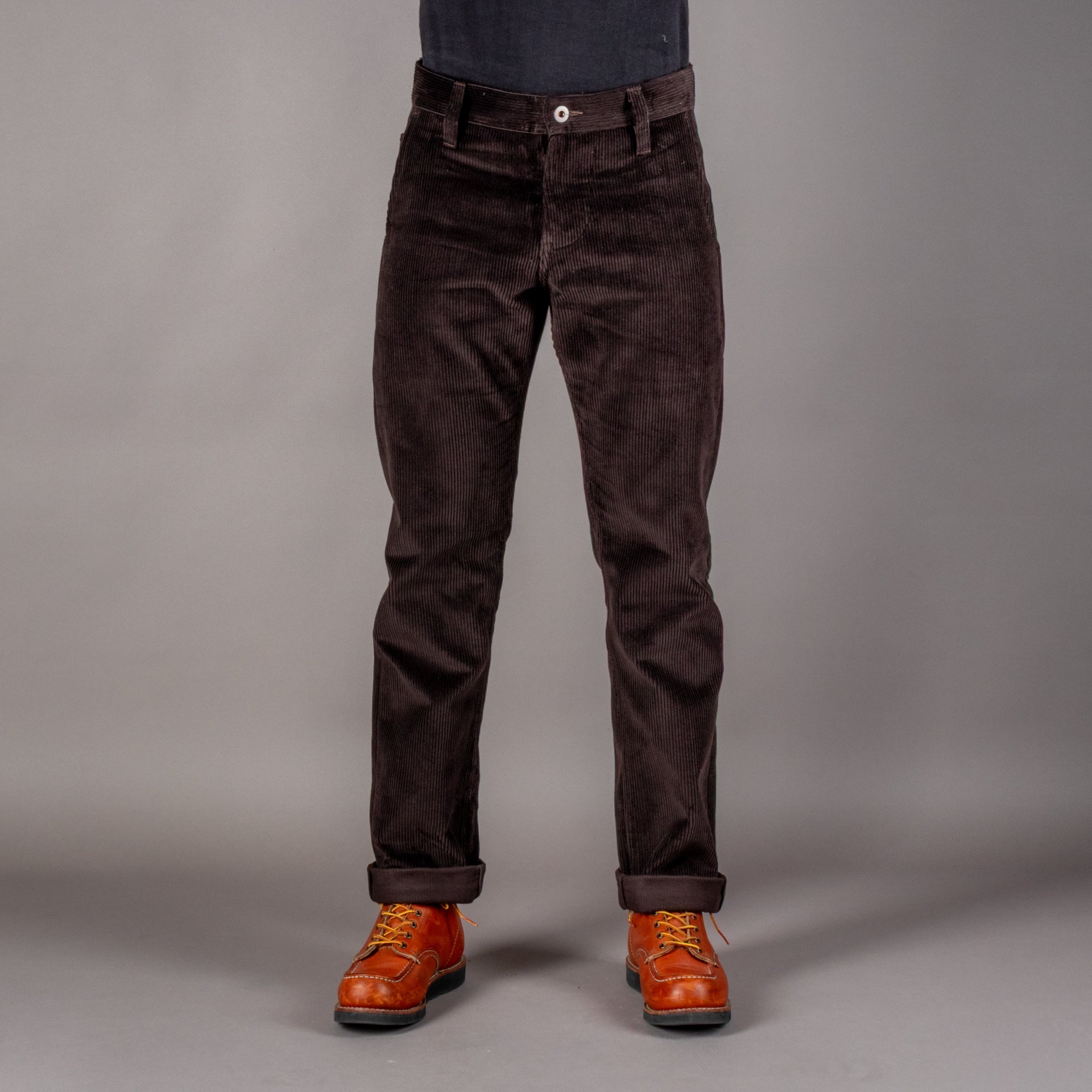 Blue man jeansChino pants corduroy dark brownPantsBritish Parts Lucerne