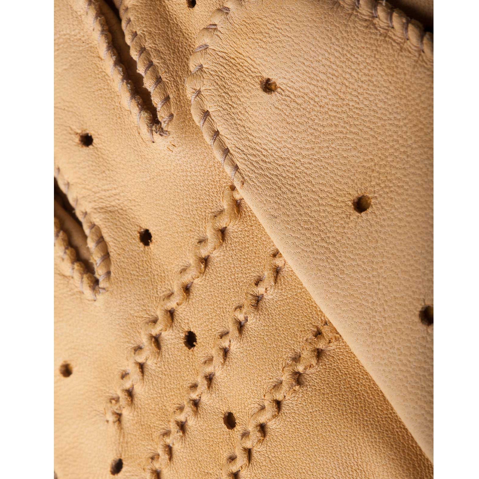 Cafe LeatherTriton car gloves in creamCar glovesBritish Parts Lucerne