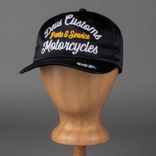 Deus Ex MachinaIota Trucker Cap blackCapBritish Parts Lucerne