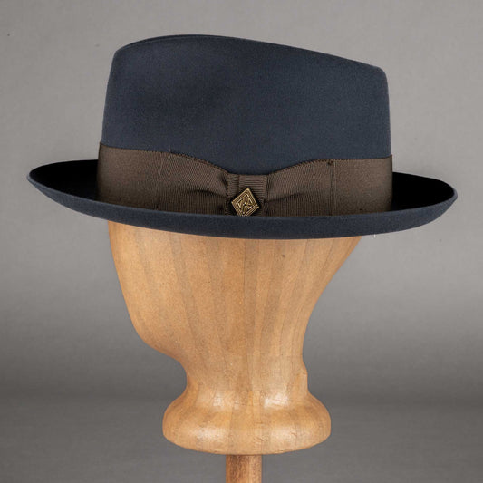 Diefenthal & Sohn1965 Player Hat Cologne BasaltHutBritish Parts Lucerne