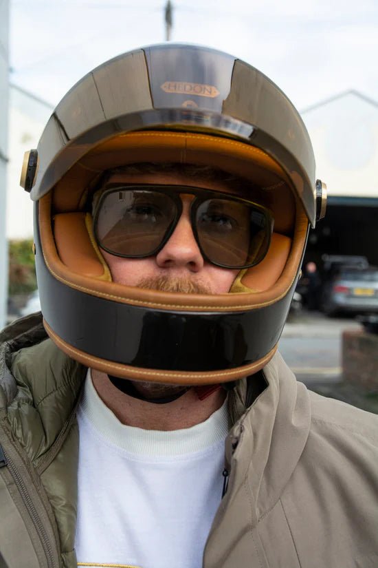 HedonHeroine Racer 2.0 motorcycle helmet Macadamia 22.06HelmetBritish Parts Lucerne