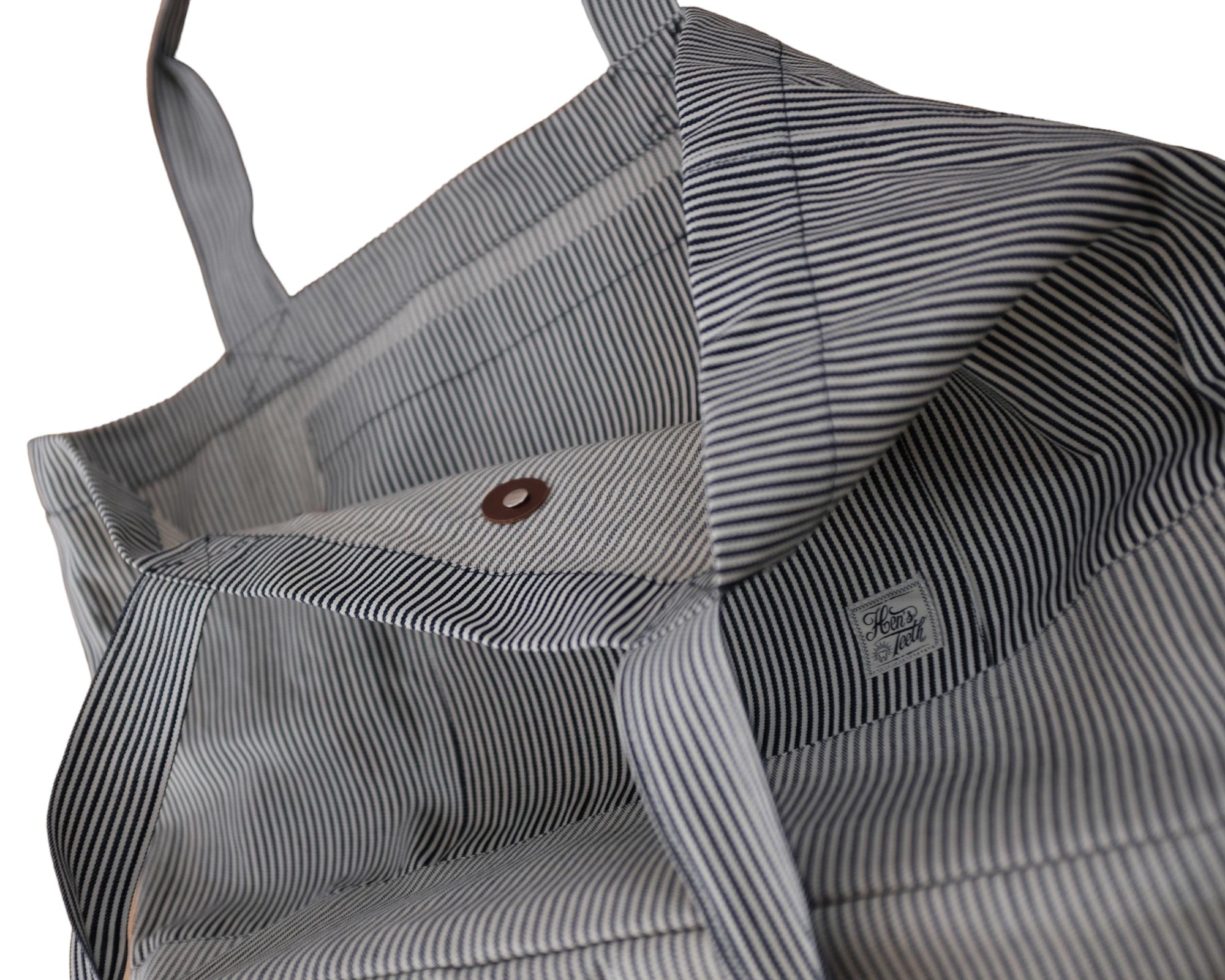 Hen's TeethHickory BagBagBritish Parts Lucerne