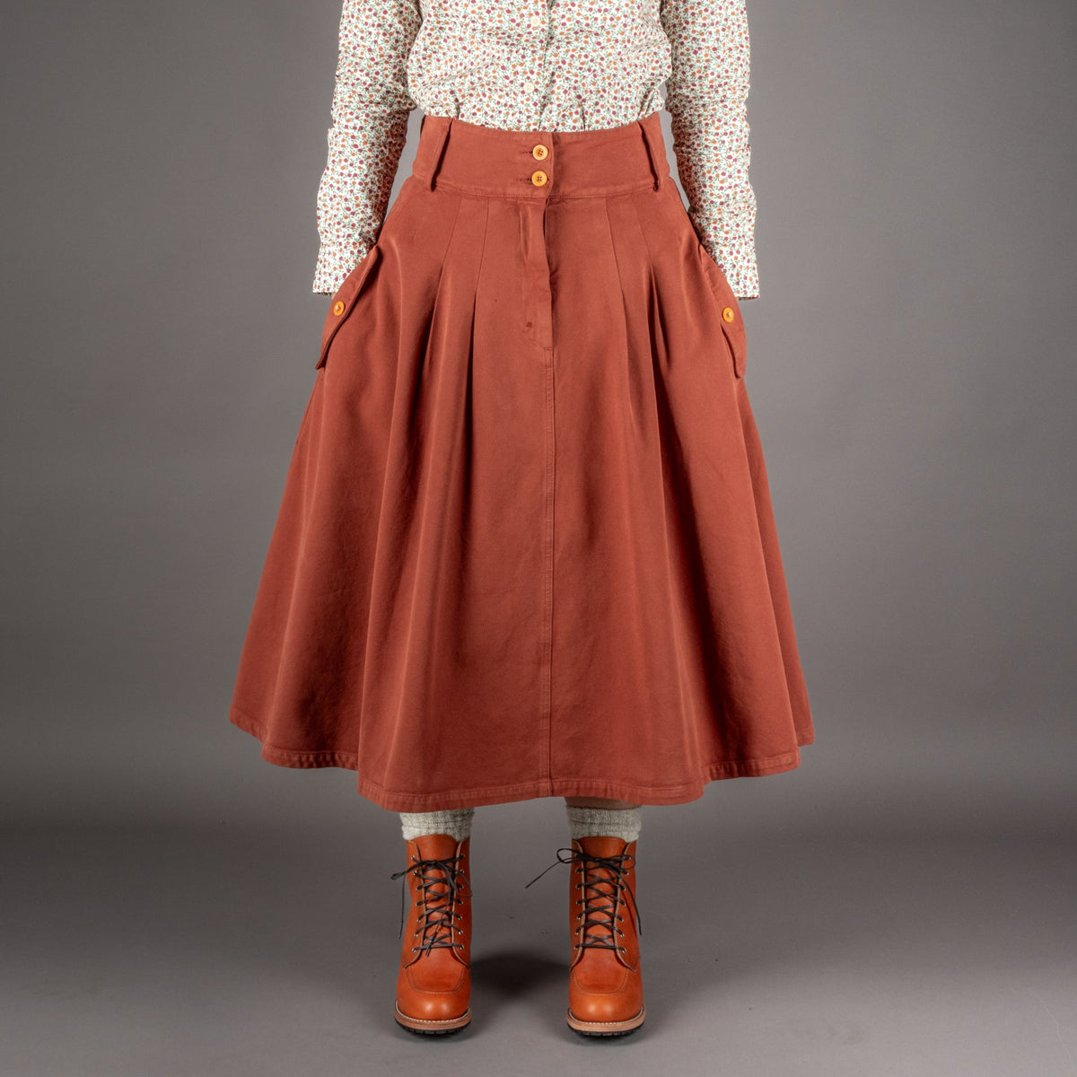 Hen's TeethWomens Skirt Canvas Brick RedRockBritish Parts Lucerne