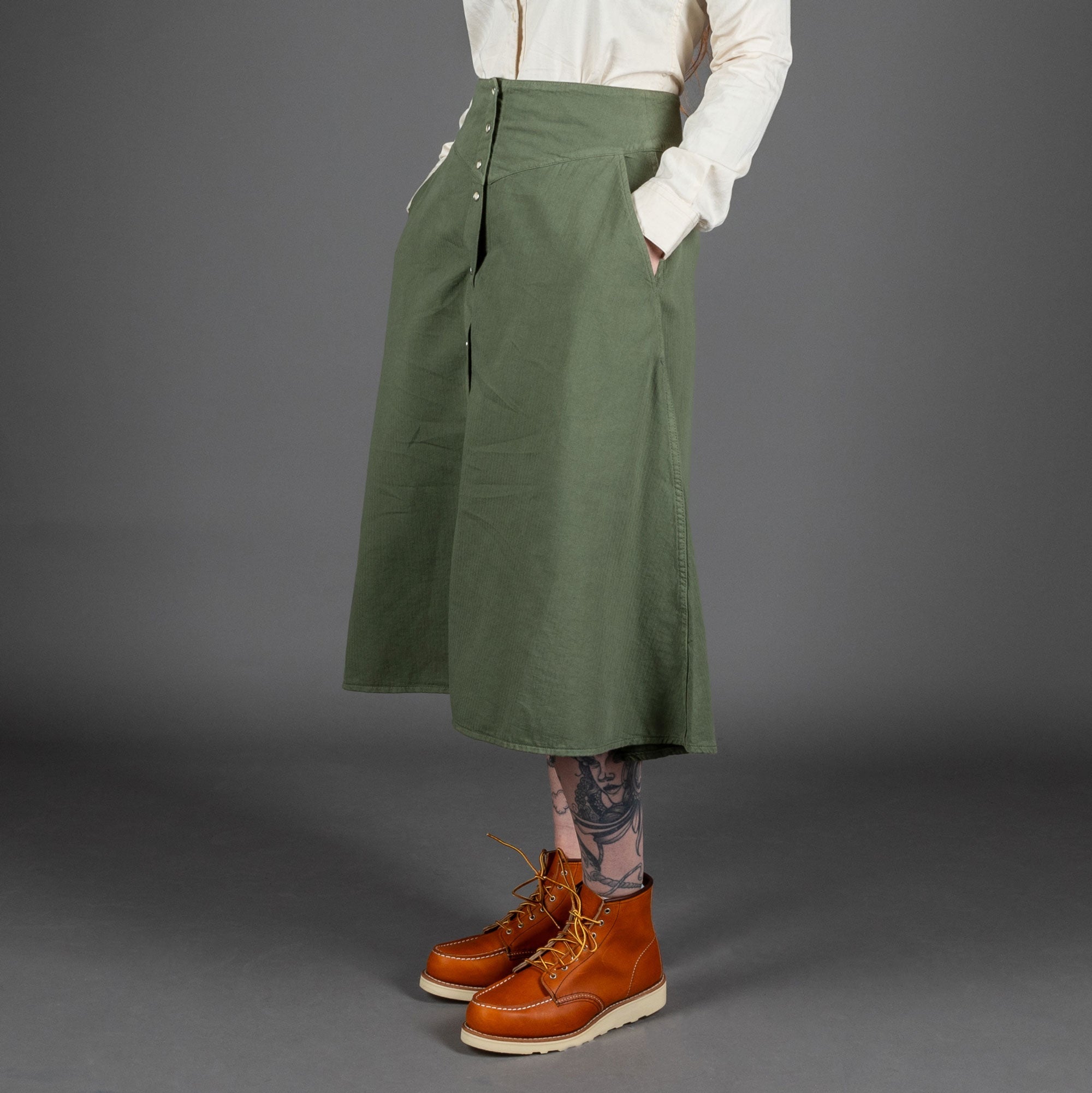 Hen's TeethWomens Skirt Herringbone Military GreenRockBritish Parts Lucerne