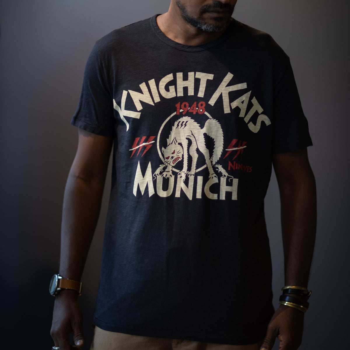 Johnson MotorsMunich Kats T-Shirt in Vintage BlackT-ShirtBritish Parts Lucerne