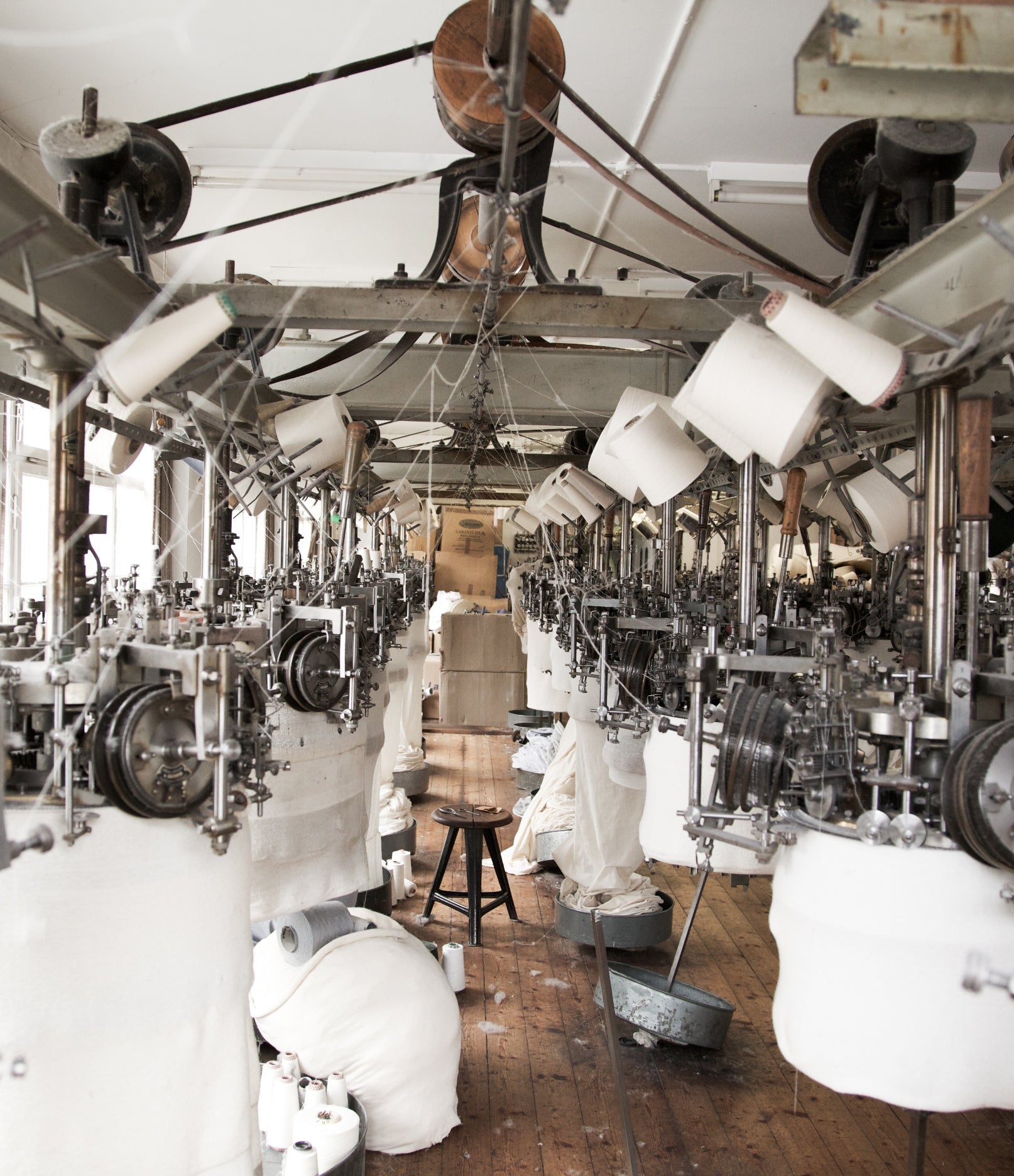 Merz b. Schwanen206 Button placket shirt ink blueHenleyBritish Parts Lucerne