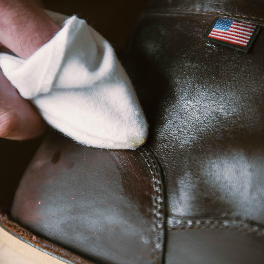 Otter WaxBoot Wax (leather impregnation)Leather careBritish Parts Lucerne