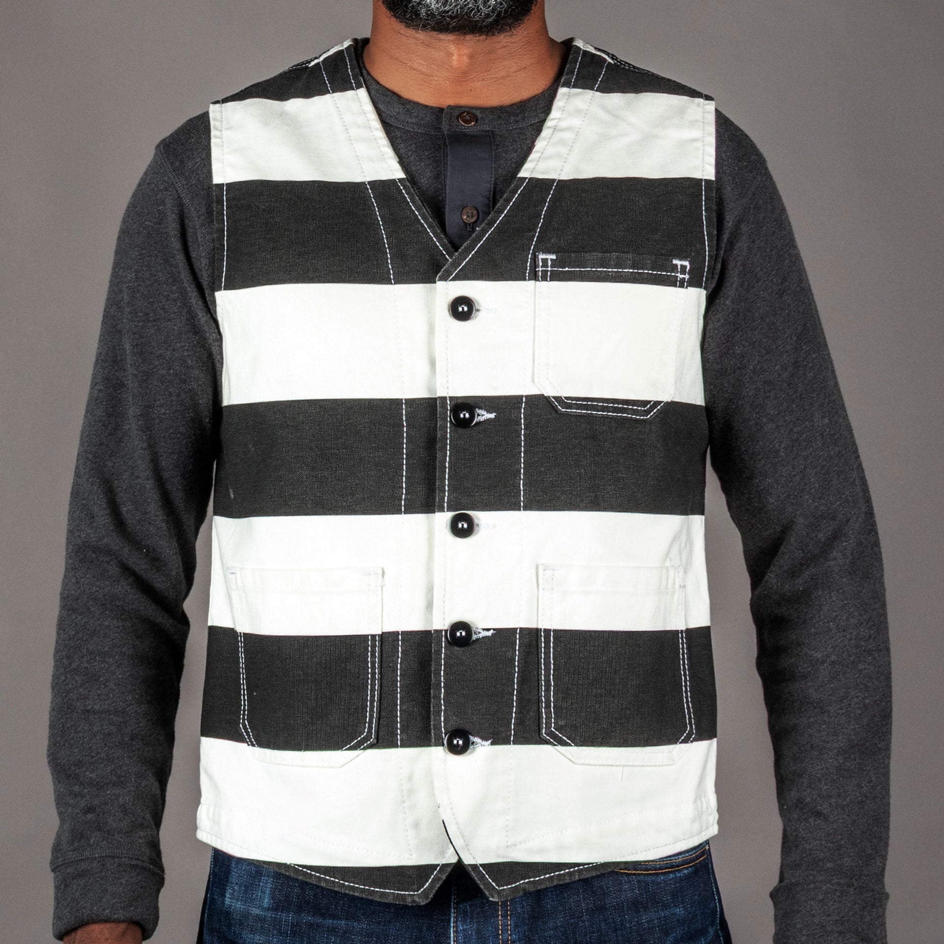 Pike Brothers1937 Roamer Vest Alcatraz WhiteVestsBritish Parts Lucerne