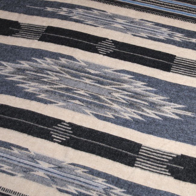 Pike Brothers1969 Chimayo blanket blueBlanketsBritish Parts Lucerne