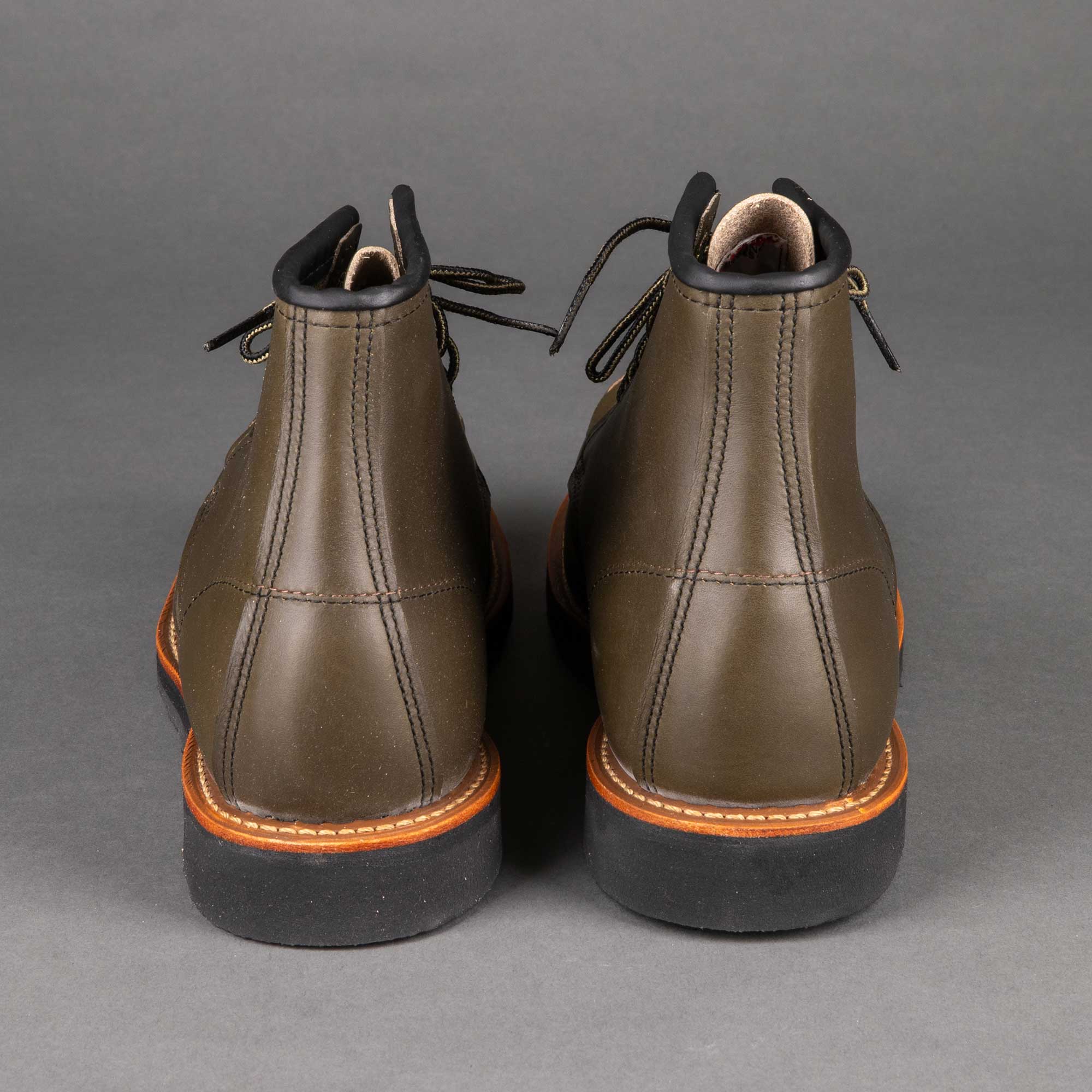 Red Wing ShoesMoc Toe 8828 Alpine Portage Men's ShoesShoesBritish Parts Lucerne