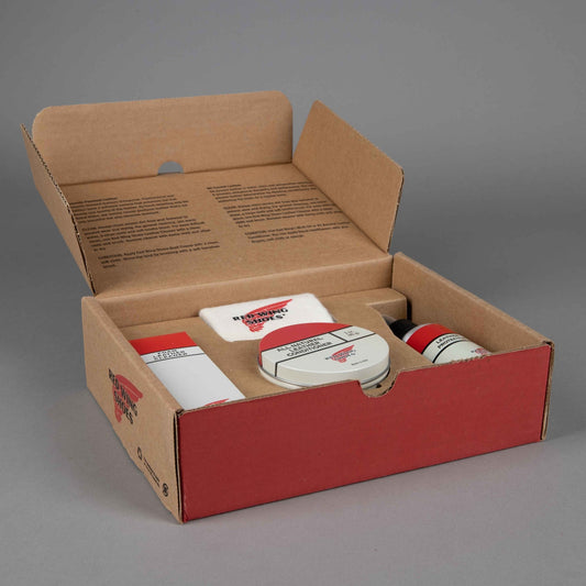 Red Wing ShoesCare kit for shoes made of oil-tanned leatherShoe careBritish Parts Lucerne