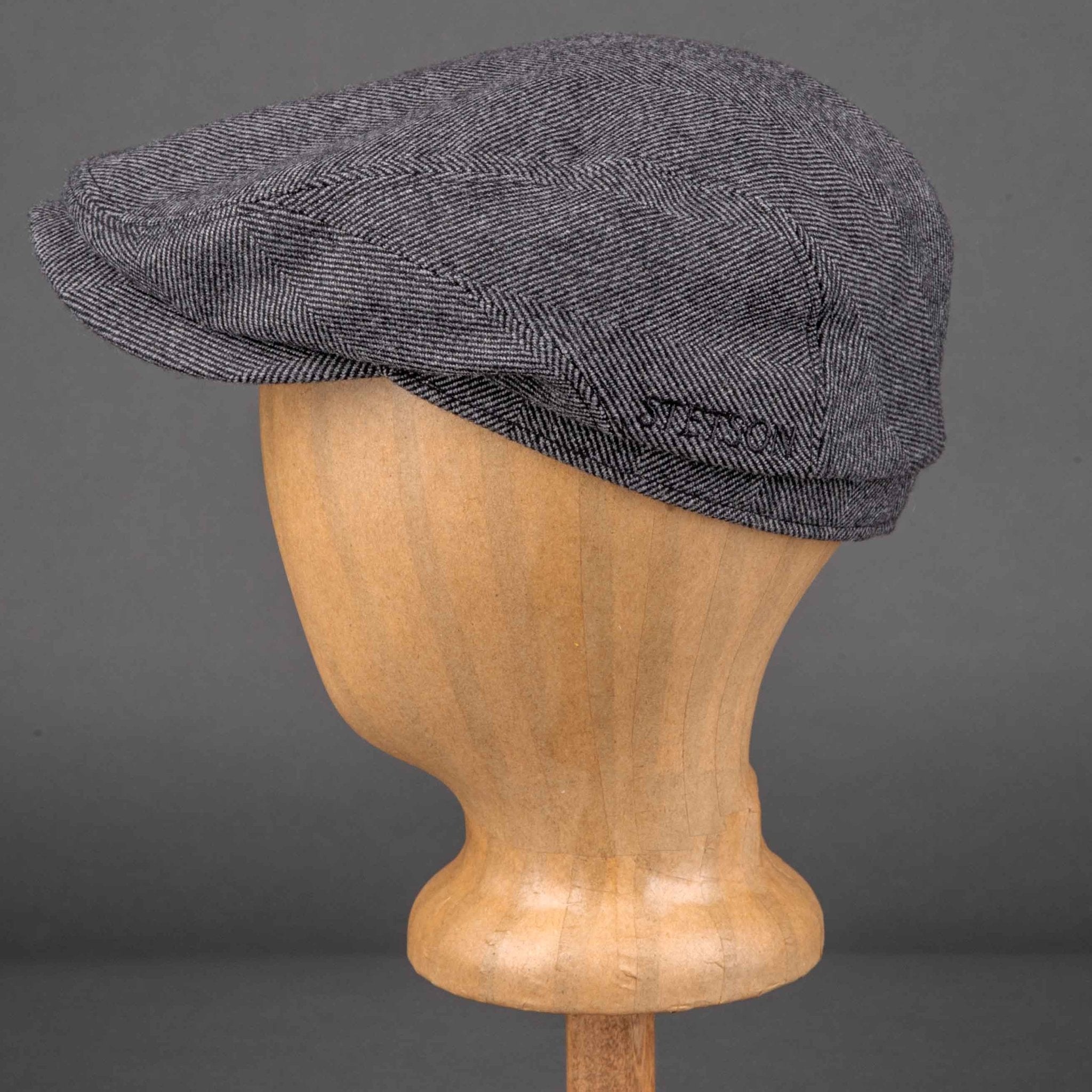 StetsonDriver slider cap Sustainable Cashmere HerringboneCapBritish Parts Lucerne