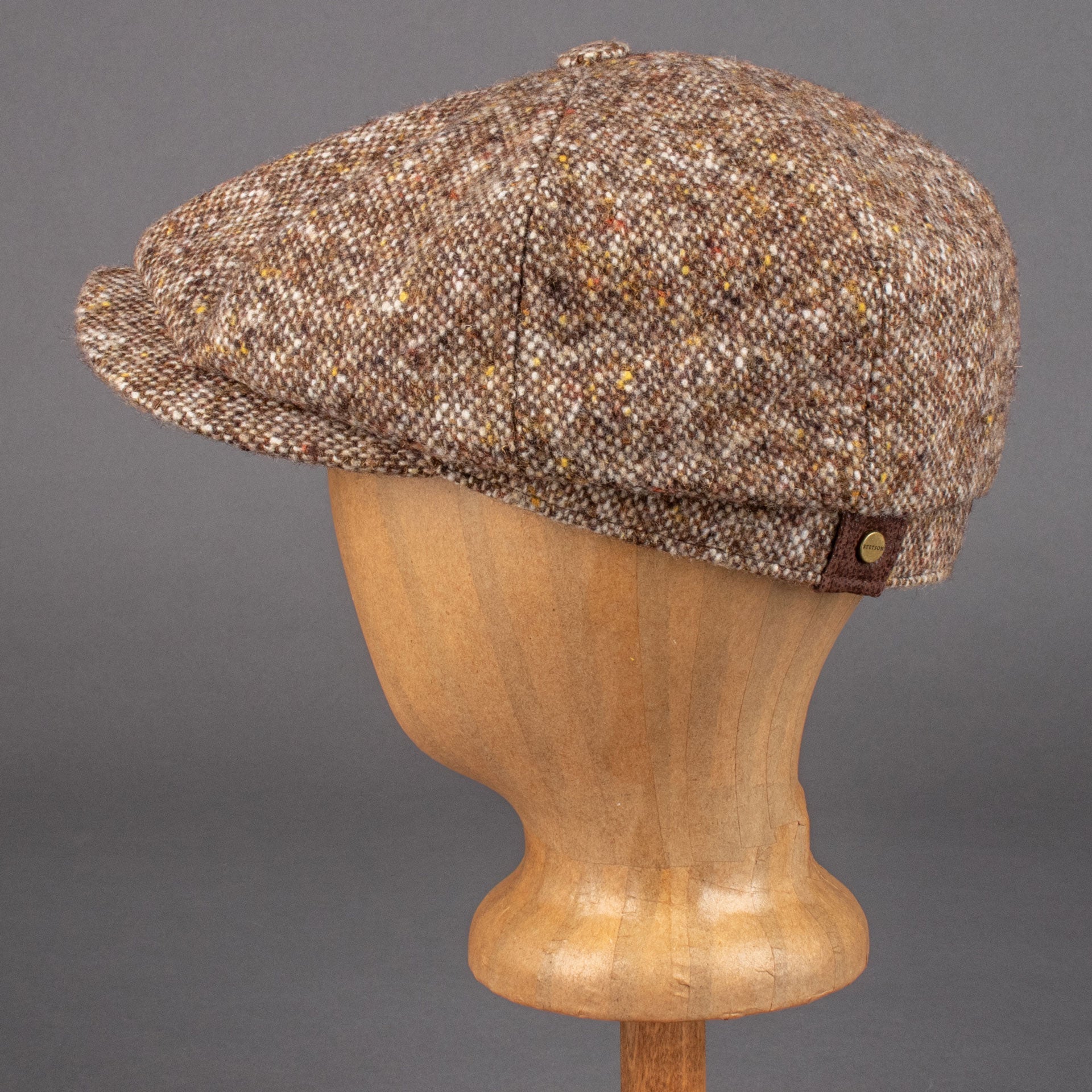 StetsonHatteras Donegal virgin wool beige/brownBritish Parts Luzern cap