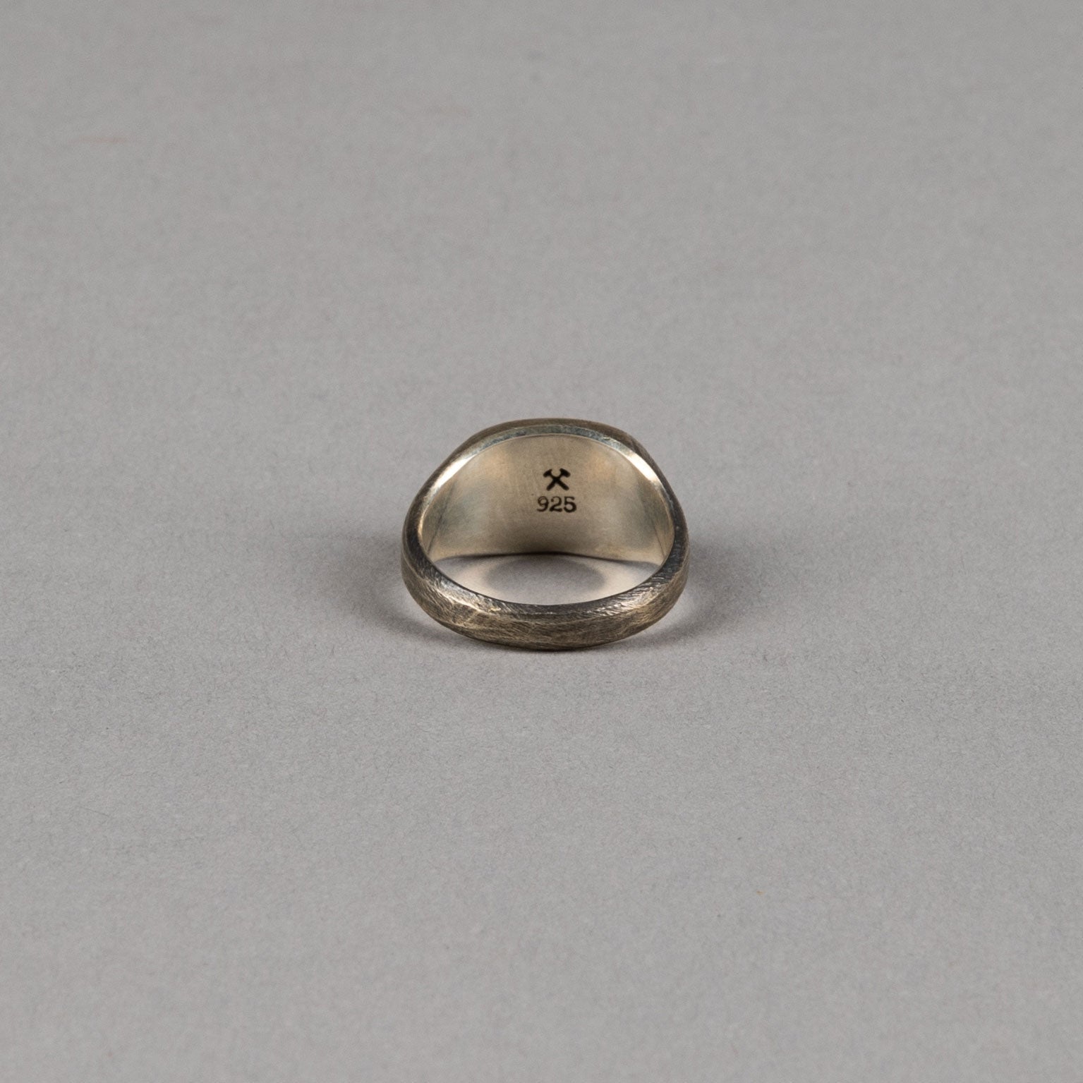 Studebaker MetalsSignet Ring - SilverRingBritish Parts Lucerne