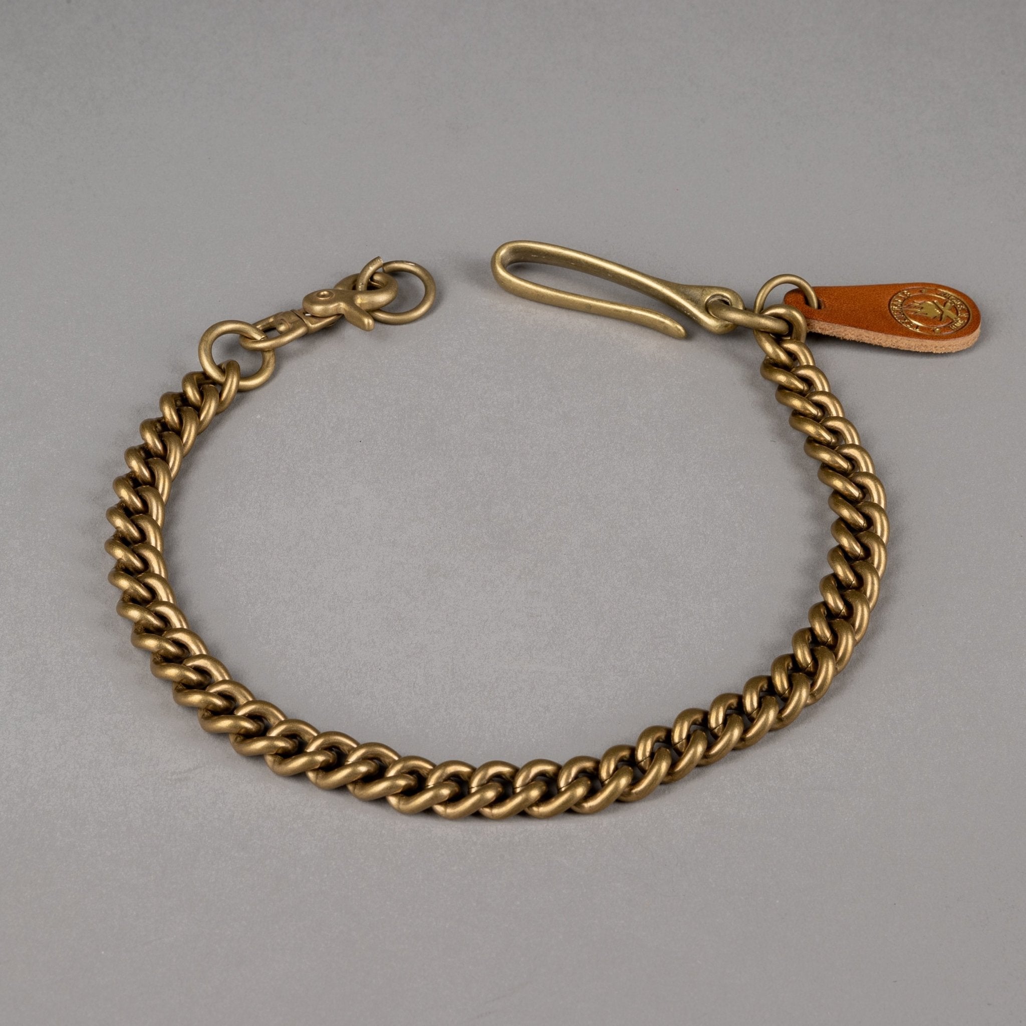 TexucraftsWallet chain made of brass with fish hookWalletchainBritish Parts Lucerne